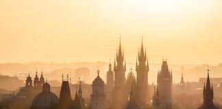 Jakie są cele polityki monetarnej? Jakie są cele polityki monetarnej?