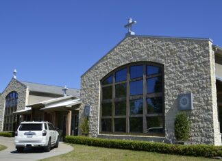 Kto odpowiada za przestrzeganie polityki bezpieczeństwa w firmie? Kto odpowiada za przestrzeganie polityki bezpieczeństwa w firmie?